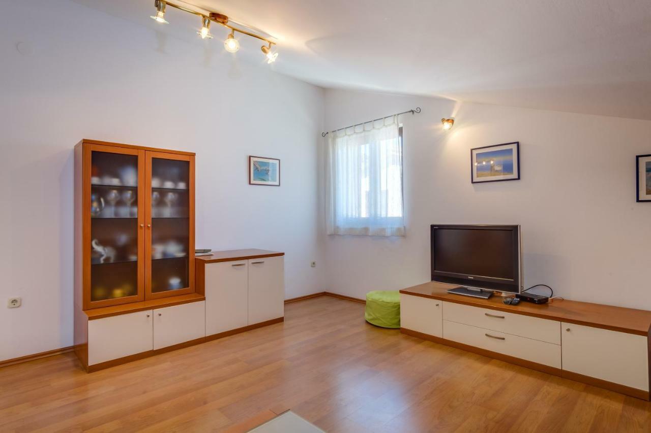 Apartman Anamarija Mali Lošinj Eksteriør bilde